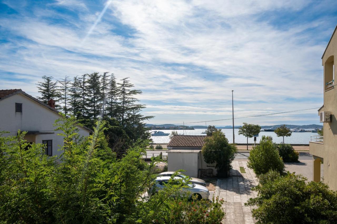 Apartments By The Sea Sukosan, Zadar - 5863 Екстериор снимка