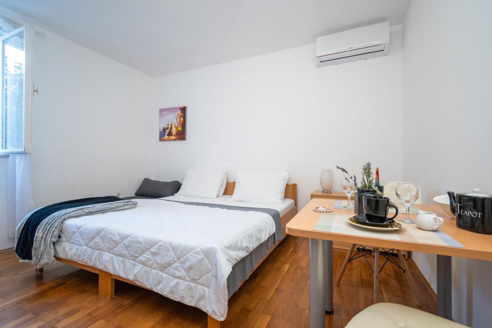 Apartments By The Sea Sukosan, Zadar - 5863 Екстериор снимка