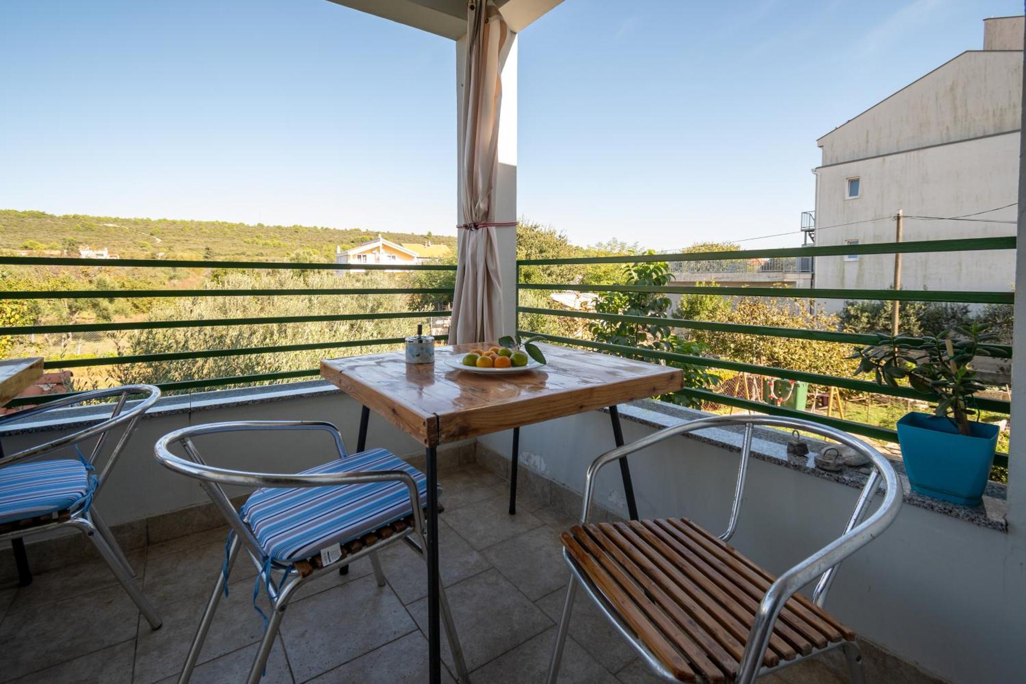 Apartments By The Sea Sukosan, Zadar - 5863 Екстериор снимка
